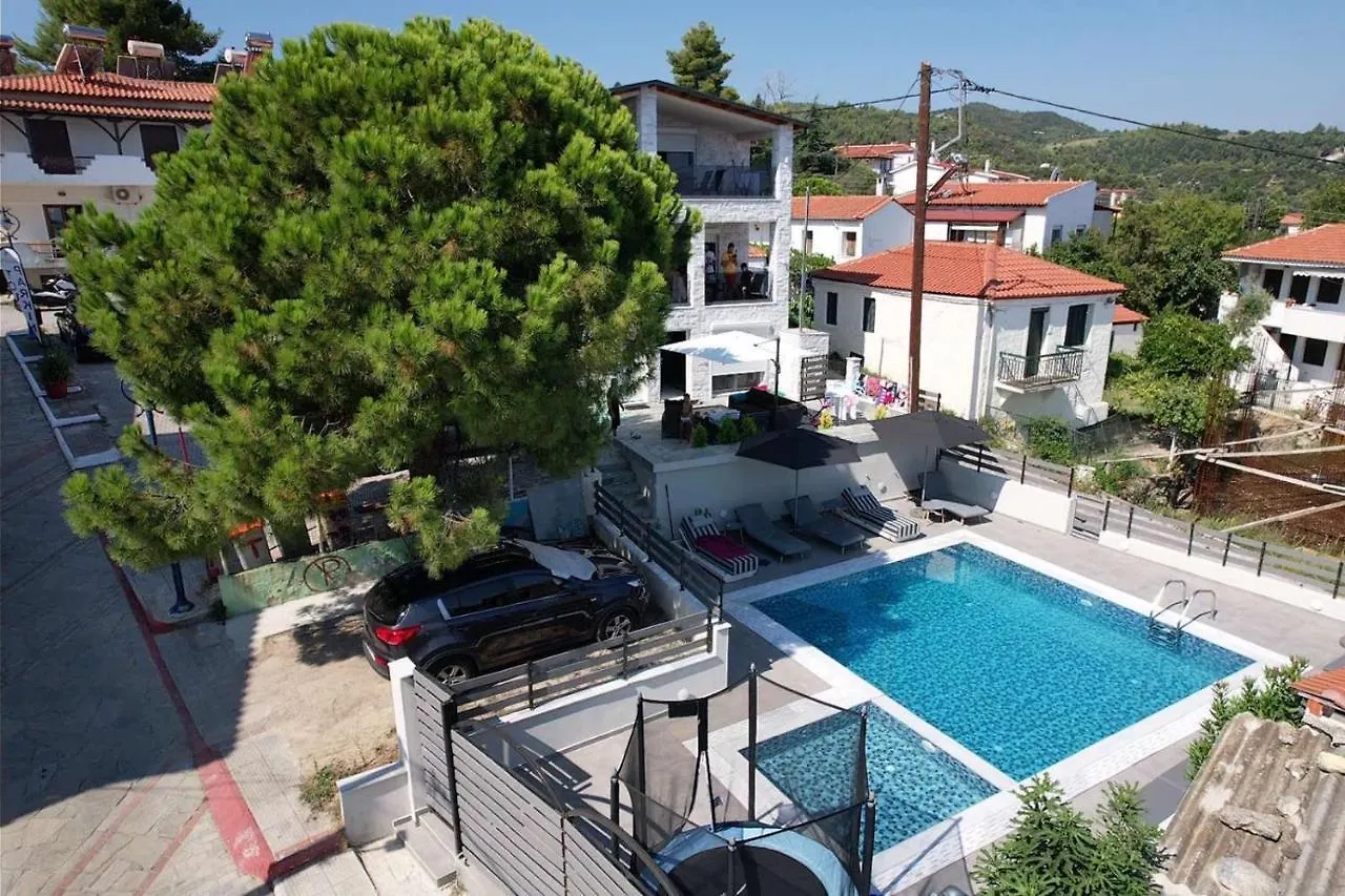Aparthotel Luka 1 Aparts Polichrono Polychrono Greece