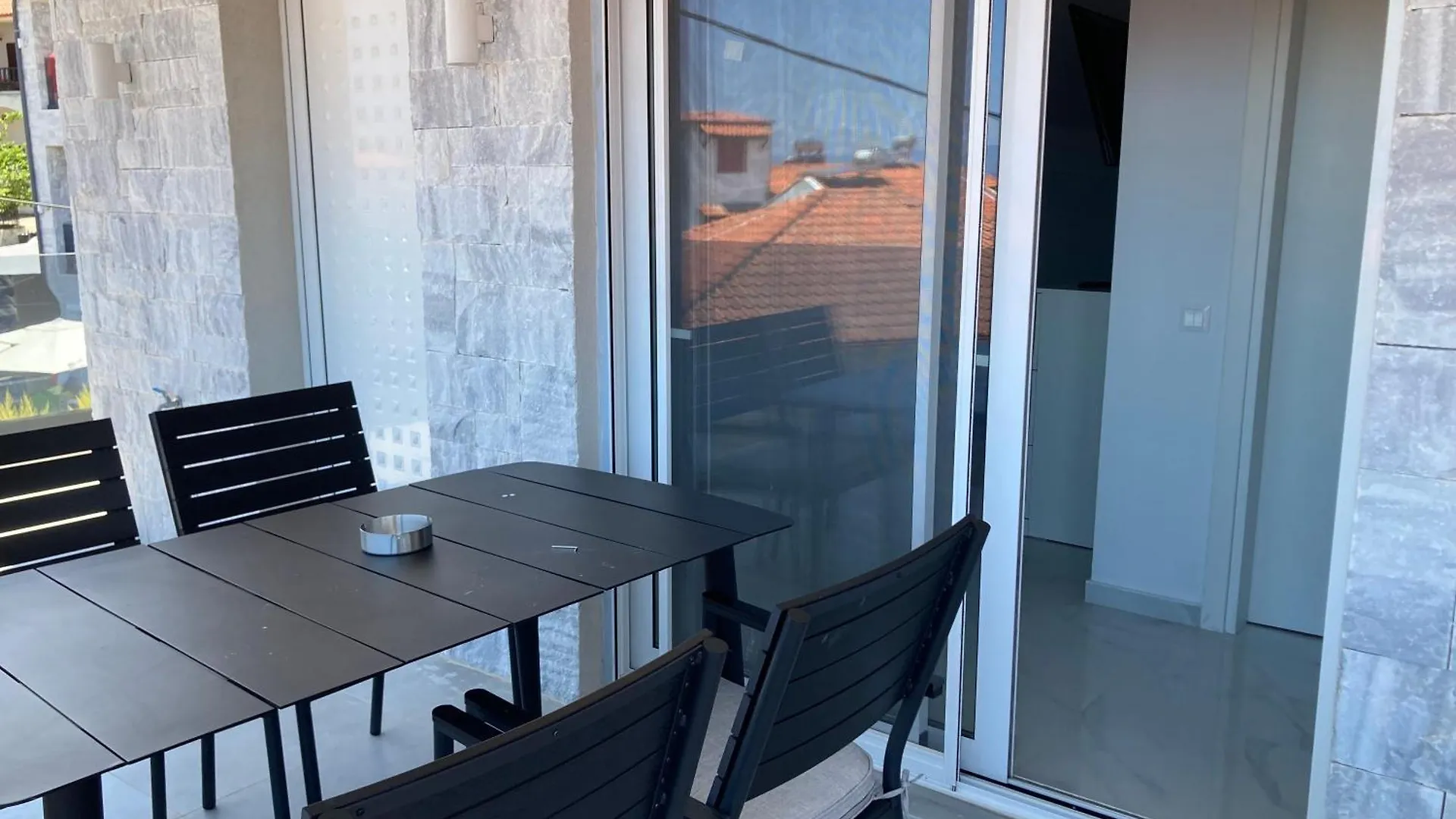 Aparthotel Luka 1 Aparts Polichrono Polychrono Greece